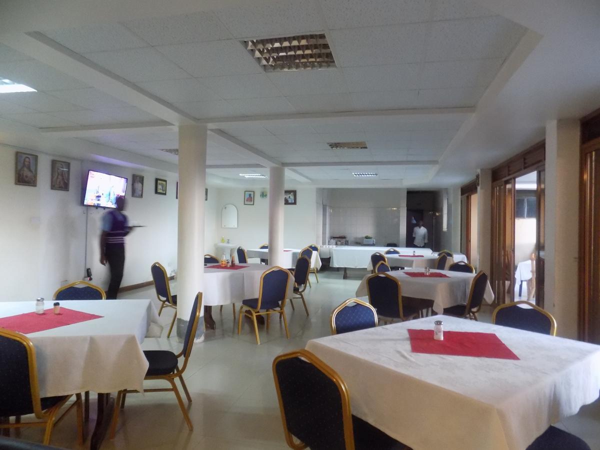 Kayegi Hotel Mbale Exterior photo