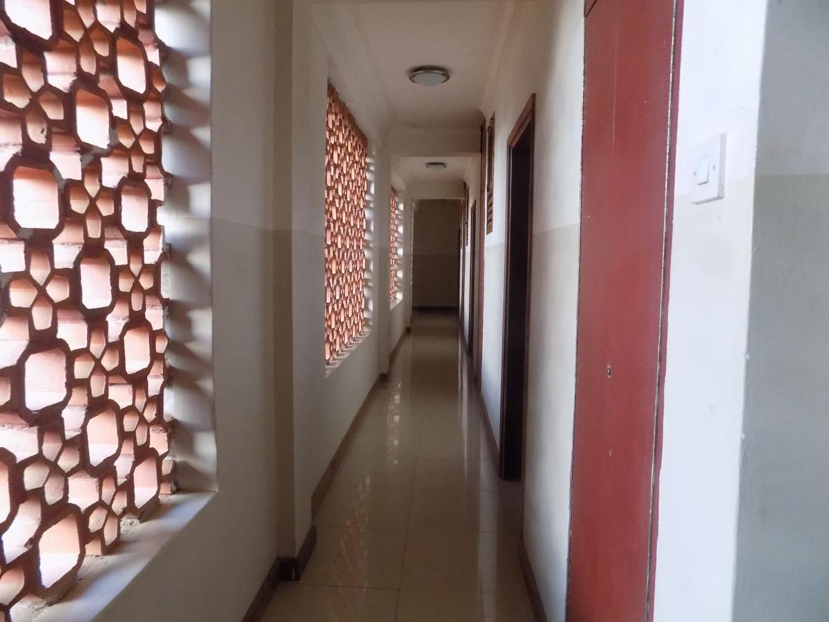 Kayegi Hotel Mbale Exterior photo