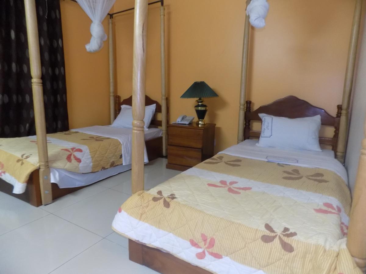 Kayegi Hotel Mbale Exterior photo