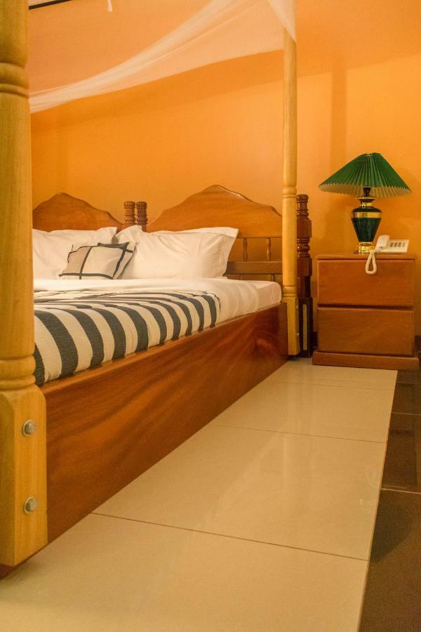 Kayegi Hotel Mbale Exterior photo